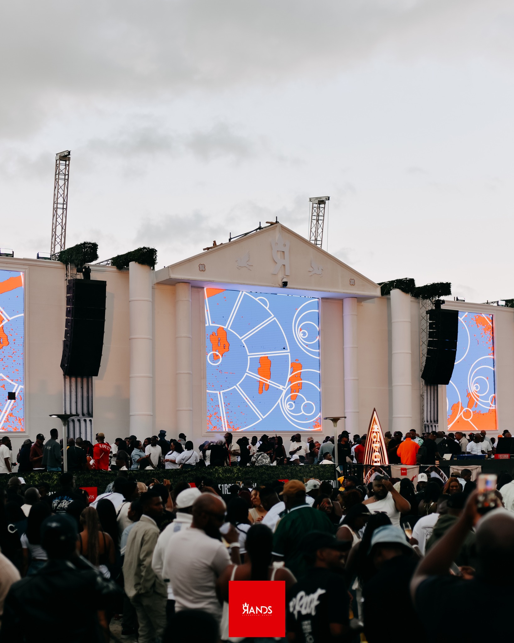 Live moment from Rands